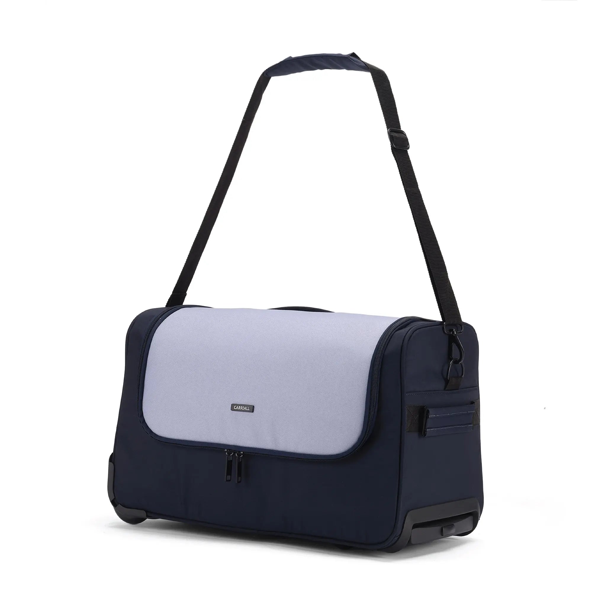 CITY travel duffle with spacious interior and internal organization pockets